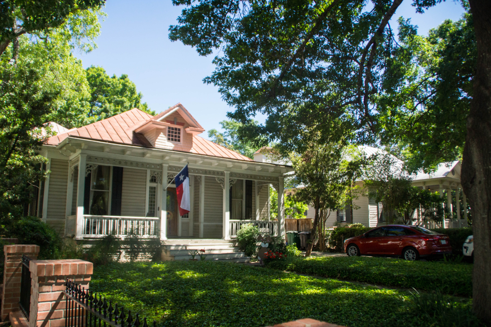 Home for lease in Jefferson Park San Antonio Texas